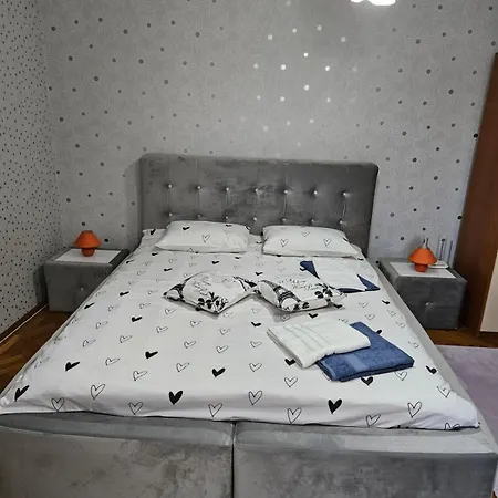 Studio Margot Centre *